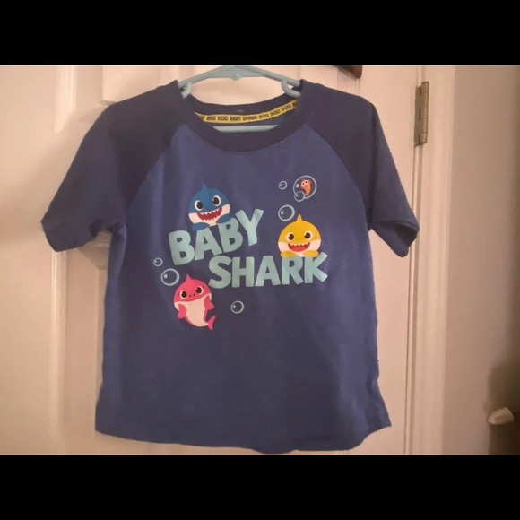 Baby Shark Shirt - Picture 2 of 6